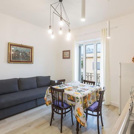 Attico Maria Pia Apartment Сант'Агнело Екстериор снимка