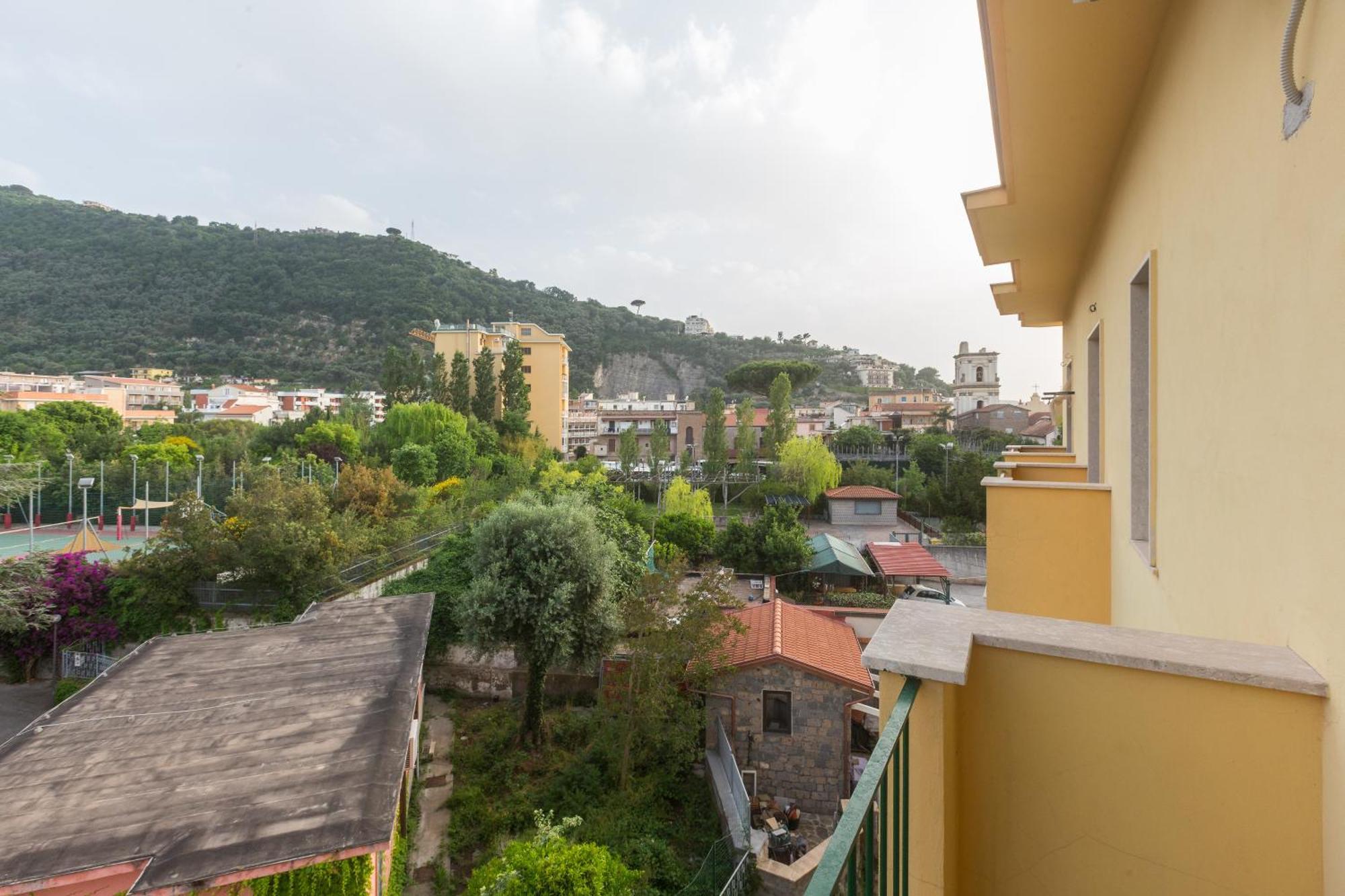 Attico Maria Pia Apartment Сант'Агнело Екстериор снимка