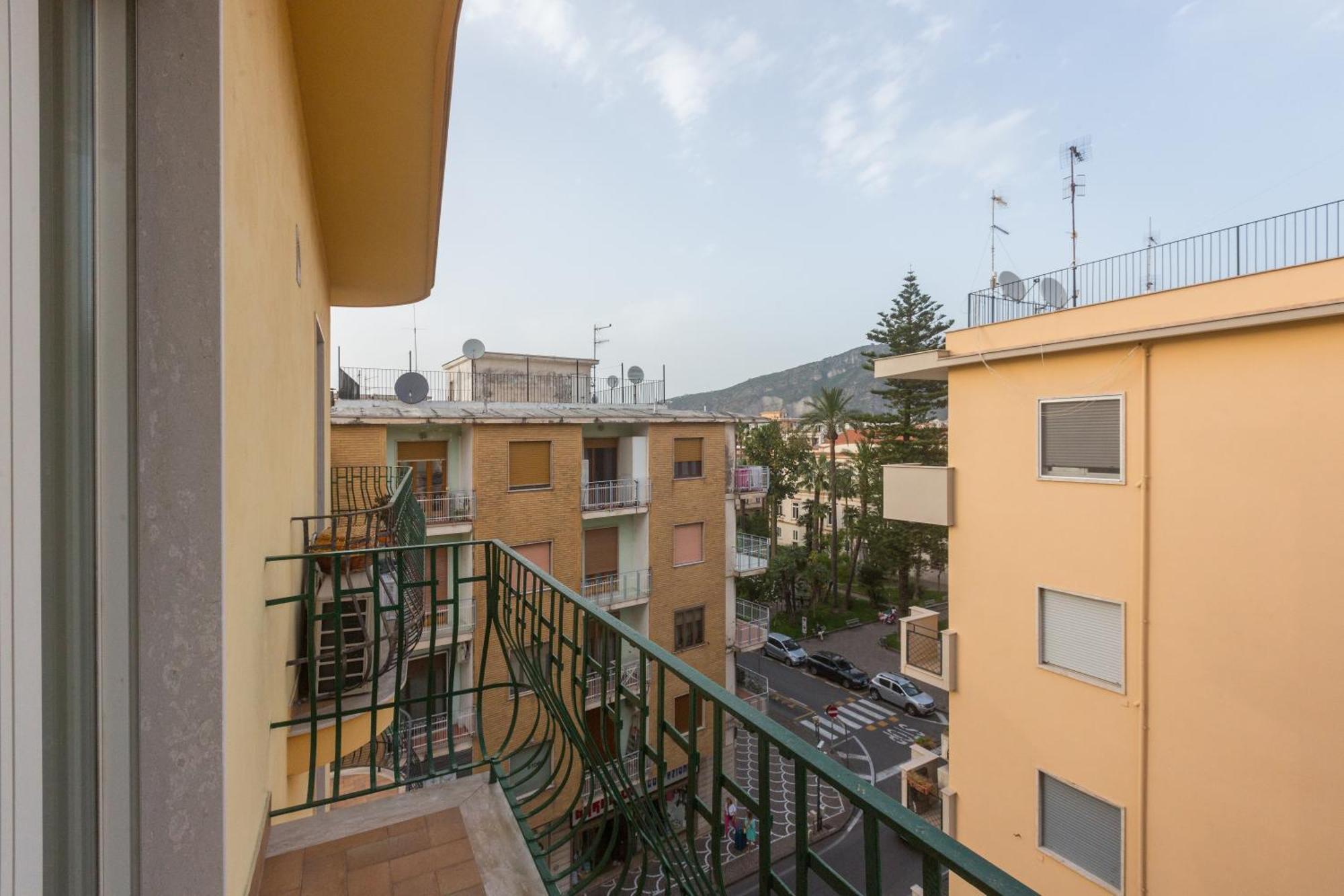 Attico Maria Pia Apartment Сант'Агнело Екстериор снимка